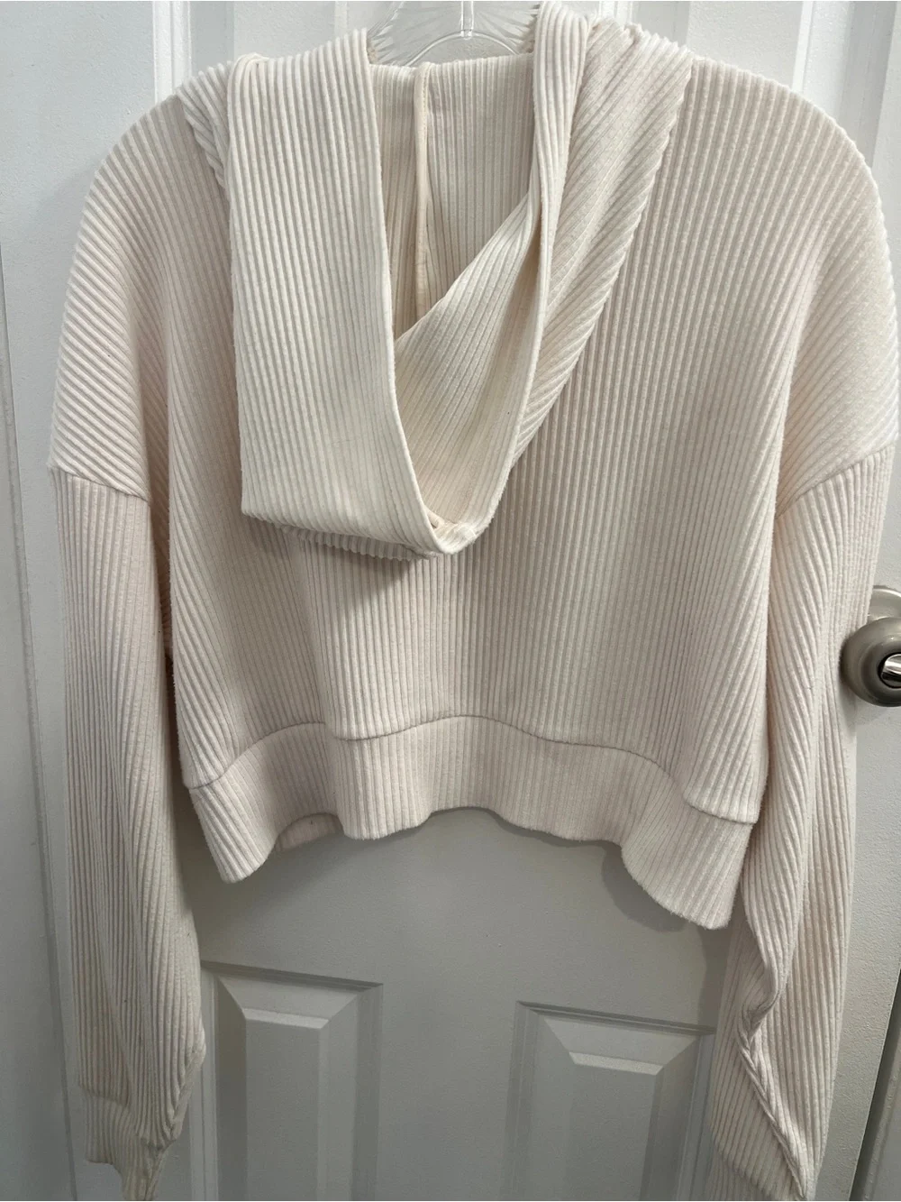 ALO Yoga Muse Hoodie Sweater in Ivory, Ribbed + Cropped Style
